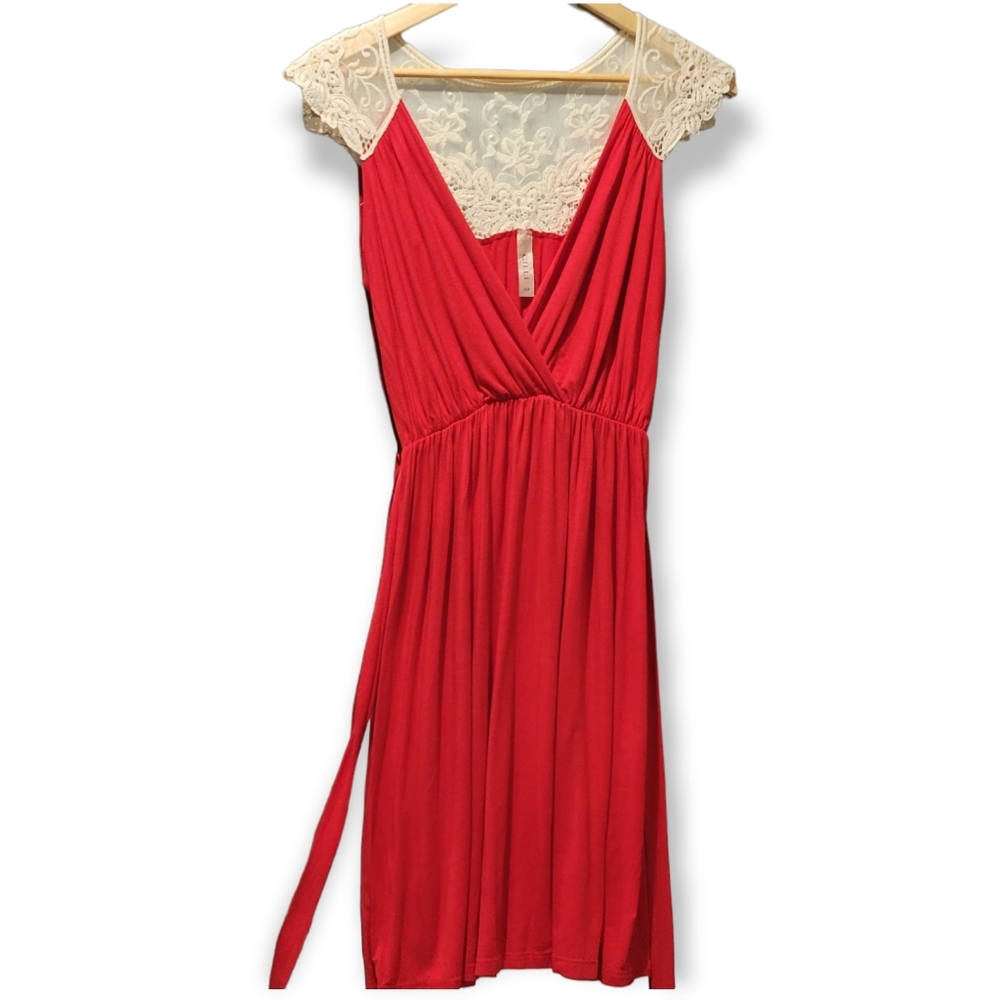 Gilli Plunge Lace Back Dress